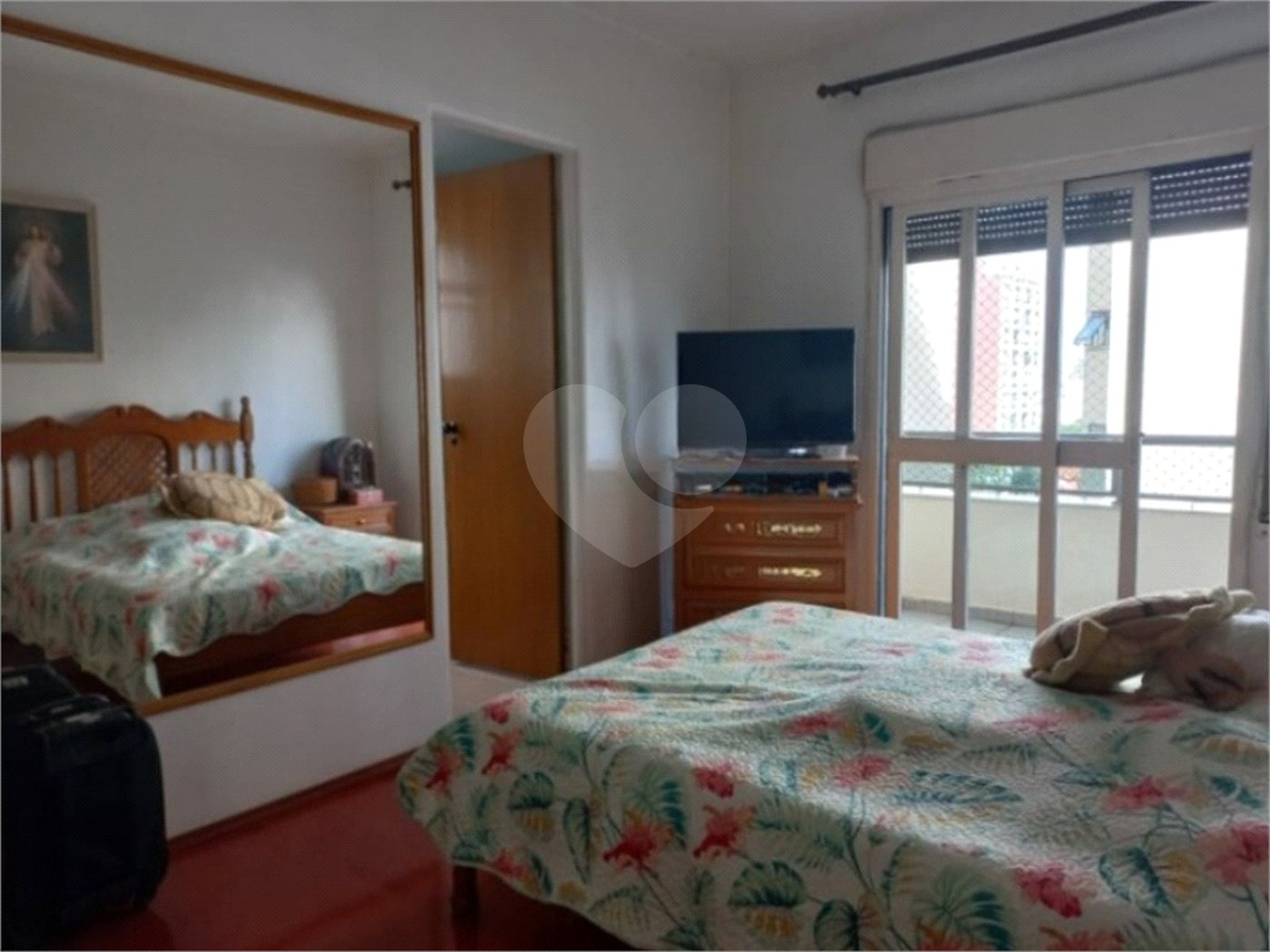 Apartamento a venda na Oscar freire - com 03 dormitórios e 02 vagas - Próximo Hospital das Clínicas