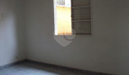 Sobrado à venda com 4 quartos em Parada Inglesa, São Paulo, SP