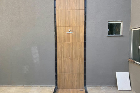 Casa à venda com 3 quartos, sendo 2 suítes, no condomínio PORTO LAGOA, Aquiraz - CE