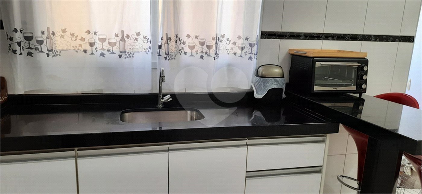 Apartamento à venda com 3 quartos, sendo 1 suíte,  em Vila Pagano, Valinhos, SP