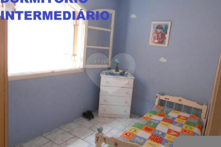 Sobrado à venda com 3 quartos, sendo 1 suíte, em Tremembé, São Paulo, SP