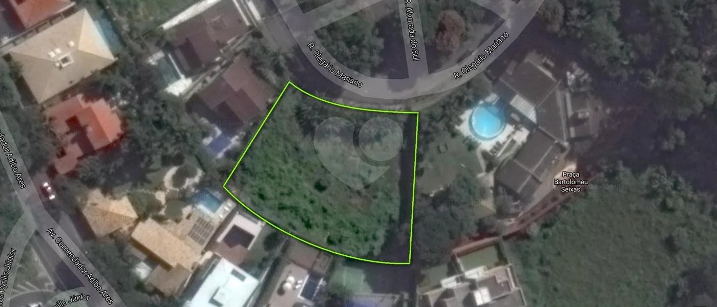 Sobrado à venda ou para alugar com 6 suítes em Jardim Guedala, São Paulo, SP