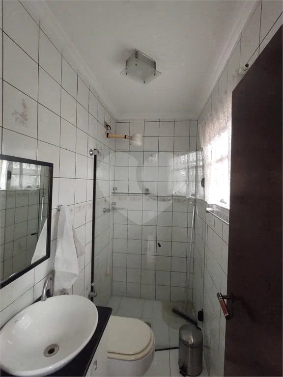 Casa com 300m² , 4 dormitórios , sendo 2 suítes , 5 vagas , à venda no bairro Curuçá , em Santo André.