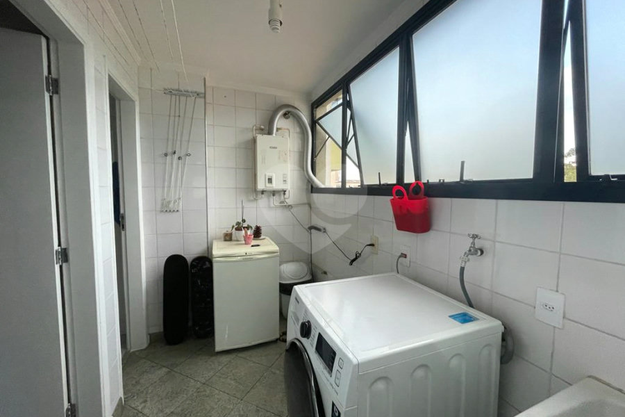 Apartamento à venda com 3 quartos, sendo 1 suíte, em Santana, São Paulo, SP