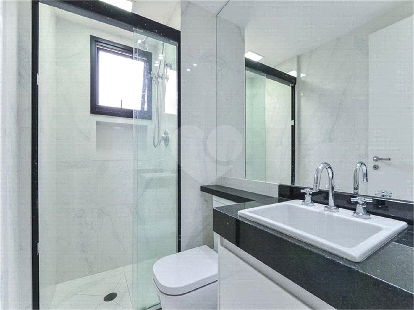 Apartamento à venda com 2 quartos, sendo 1 suíte, em Vila Mariana, São Paulo, SP