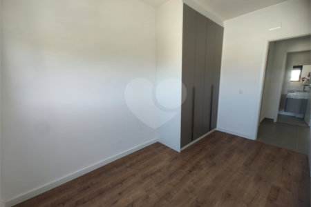 Apartamento à venda com 2 quartos, sendo 1 suíte,  em Vila Thais, Atibaia, SP