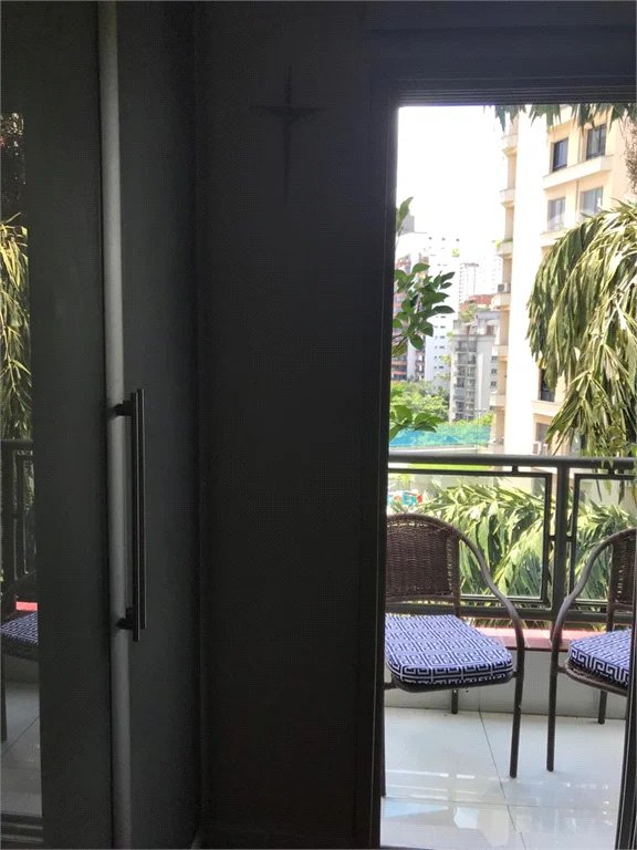 Apartamento à venda com 3 suítes em Vila Morumbi, São Paulo, SP