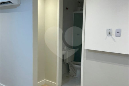 Cobertura à venda com 3 quartos, sendo 2 suítes, em Cachamorra, Rio de Janeiro, RJ