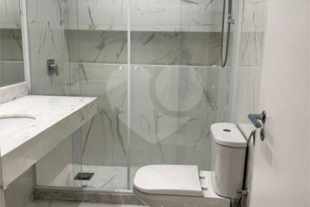 Apartamento à venda ou para alugar com 2 suítes em Cerqueira César, São Paulo, SP