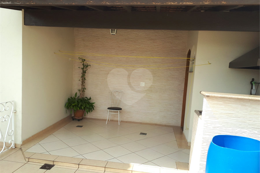 Sobrado à venda com 4 quartos, sendo 1 suíte, em Água Fria, São Paulo, SP