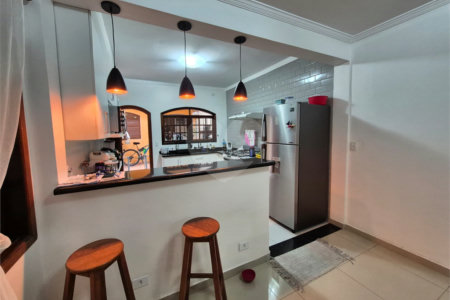 Sobrado à venda com 3 quartos, sendo 1 suíte, em Jardim Sarah, São Paulo, SP