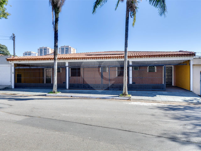 Casa à venda com 4 quartos, sendo 2 suítes,  em City Campo Grande, São Paulo, SP