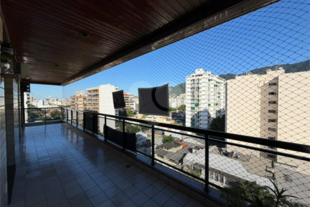 Apartamento à venda com 3 quartos, sendo 1 suíte, em Vila Isabel, Rio de Janeiro, RJ