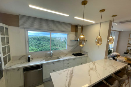 Casa à venda com 3 suítes no condomínio Hills, Arujá - SP
