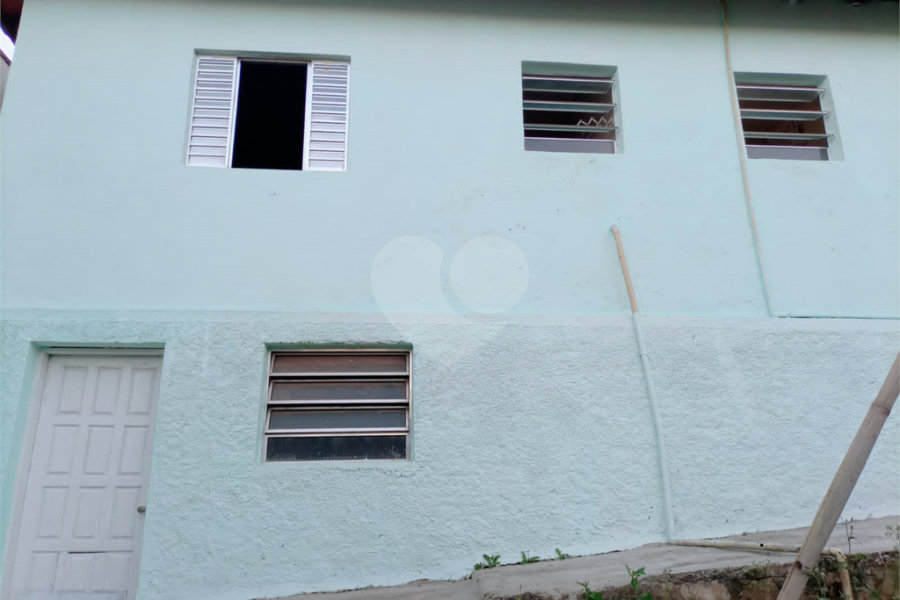 Sobrado à venda com 2 quartos em Jaraguá, São Paulo, SP