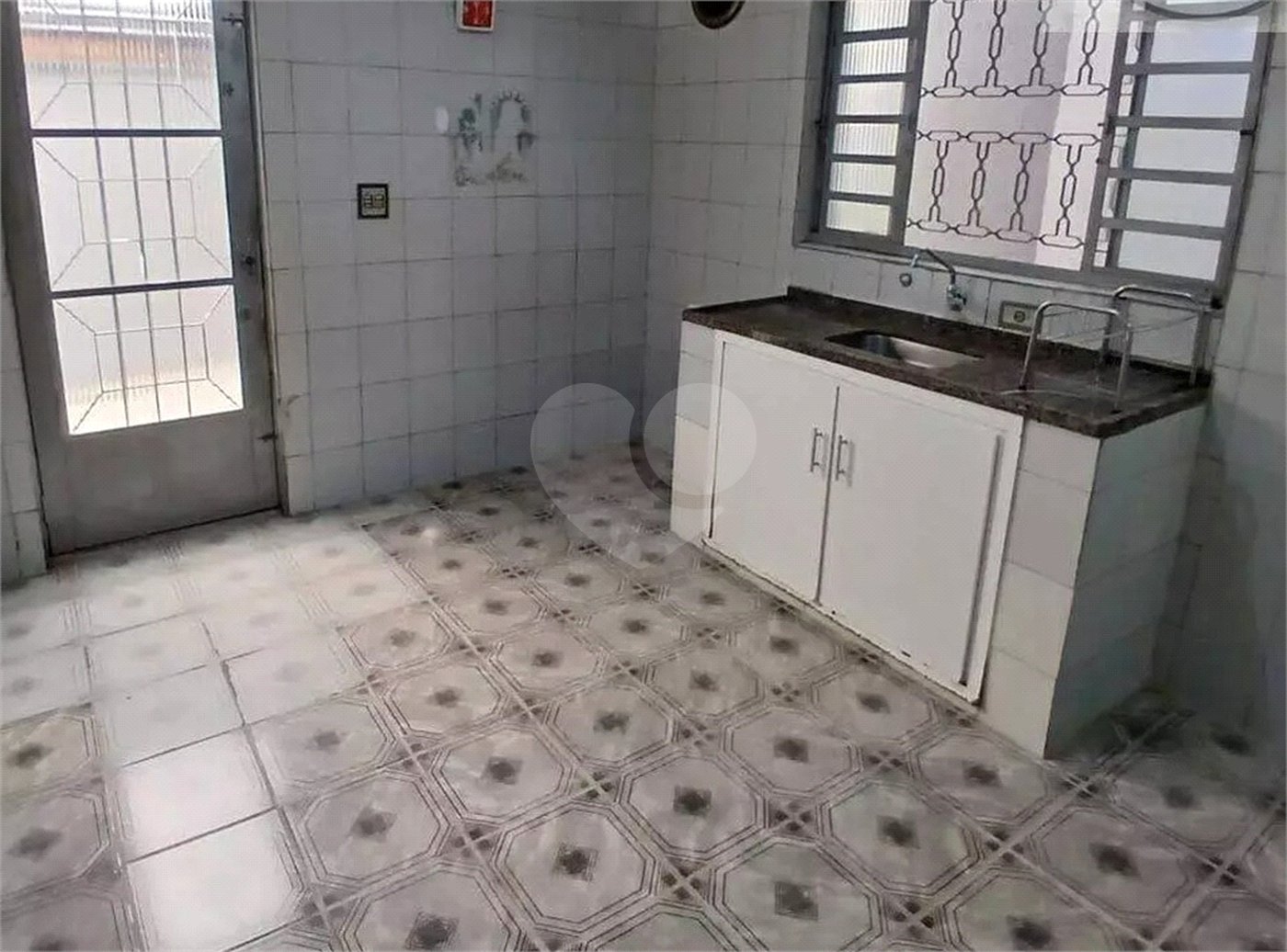 Sobrado à venda com 4 quartos, sendo 2 suítes, em Vila Santa Maria, São Paulo, SP