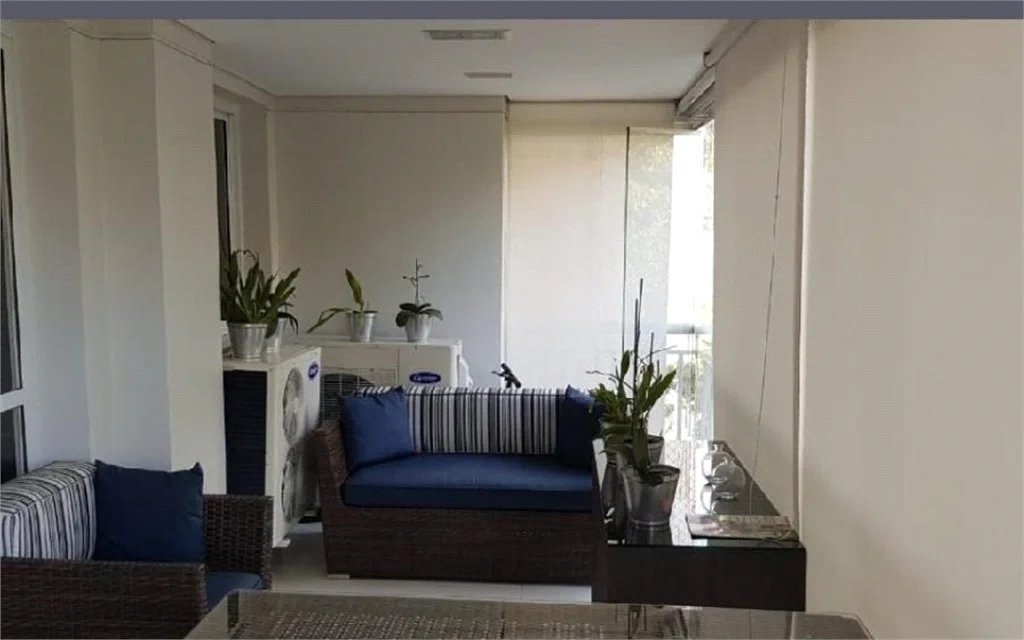 Apartamento à venda com 3 suítes em Vila Andrade, São Paulo, SP