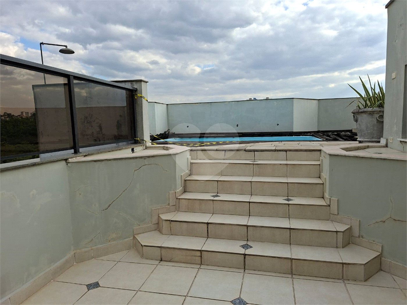 Cobertura à venda com 4 quartos, sendo 3 suítes,  em Vila Progredior, São Paulo, SP