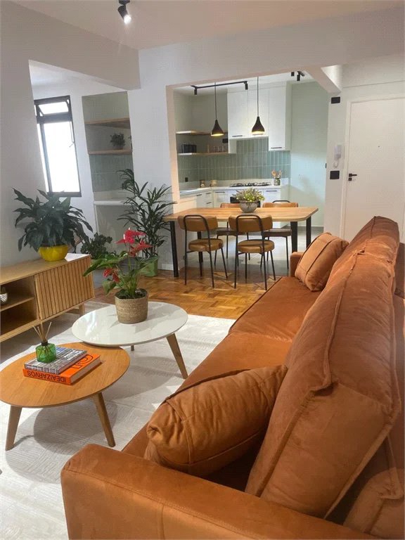 Apartamento à venda com 2 suítes em Pinheiros, São Paulo, SP