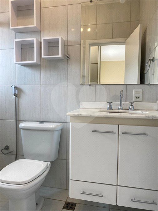 Casa para alugar com 3 quartos, sendo 1 suíte, no condomínio Reserva da Mata, Vinhedo - SP