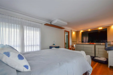 Casa à venda com 5 quartos, sendo 4 suítes, no condomínio Espaço Mobile - Real Parque, São Paulo - SP
