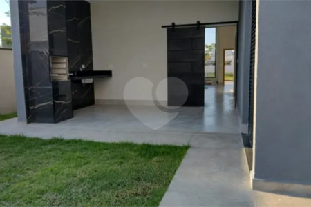 Casa à venda com 3 quartos, sendo 1 suíte,  no condomínio Terras do Vale, Caçapava - SP