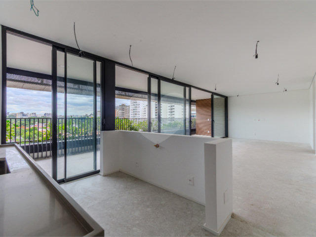 Apartamento à venda com 3 suítes em Vila Nova Conceição, São Paulo, SP