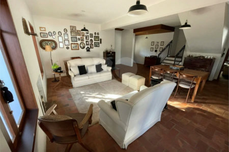 CASA CONDOMINIO DAMHA II