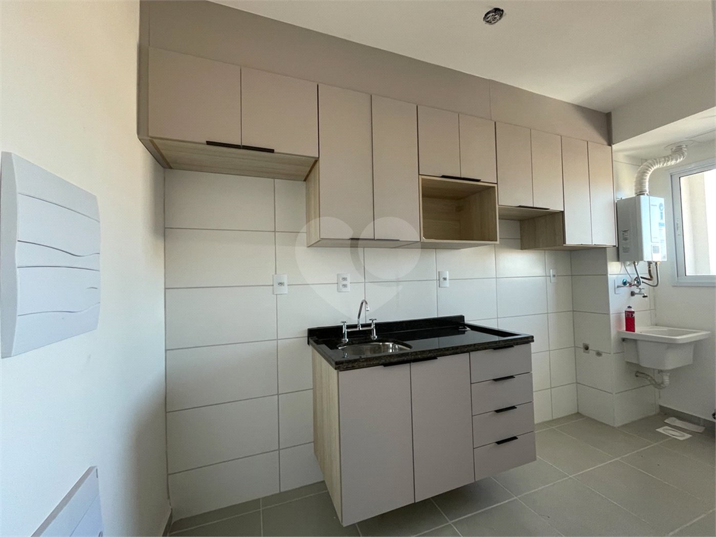 Apartamento à venda com 2 quartos, sendo 1 suíte, em Vila Hortência, Sorocaba, SP