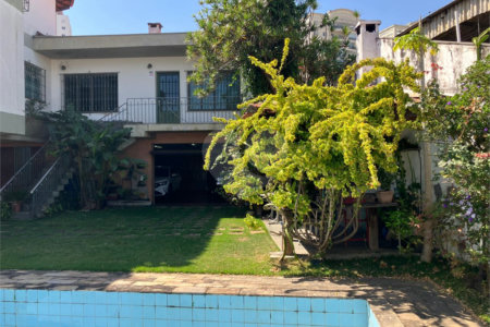 Casa à venda com 5 quartos, sendo 2 suítes,  em Vila Maria Alta, São Paulo, SP