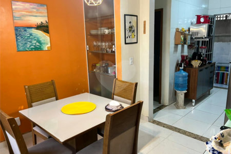 Casa à venda com 2 quartos, sendo 1 suíte,  em Caminho de Búzios, Cabo Frio, RJ