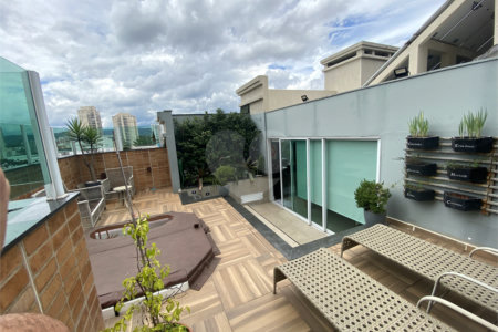 Apartamento à venda com 3 quartos, sendo 2 suítes, em Santana, São Paulo, SP