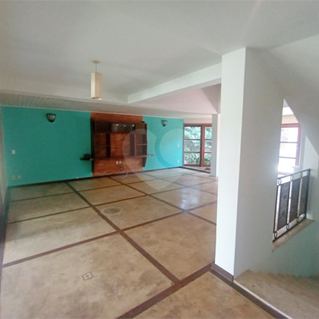 Casa à venda com 3 quartos, sendo 1 suíte,  no condomínio Estância Marambaia, Vinhedo - SP