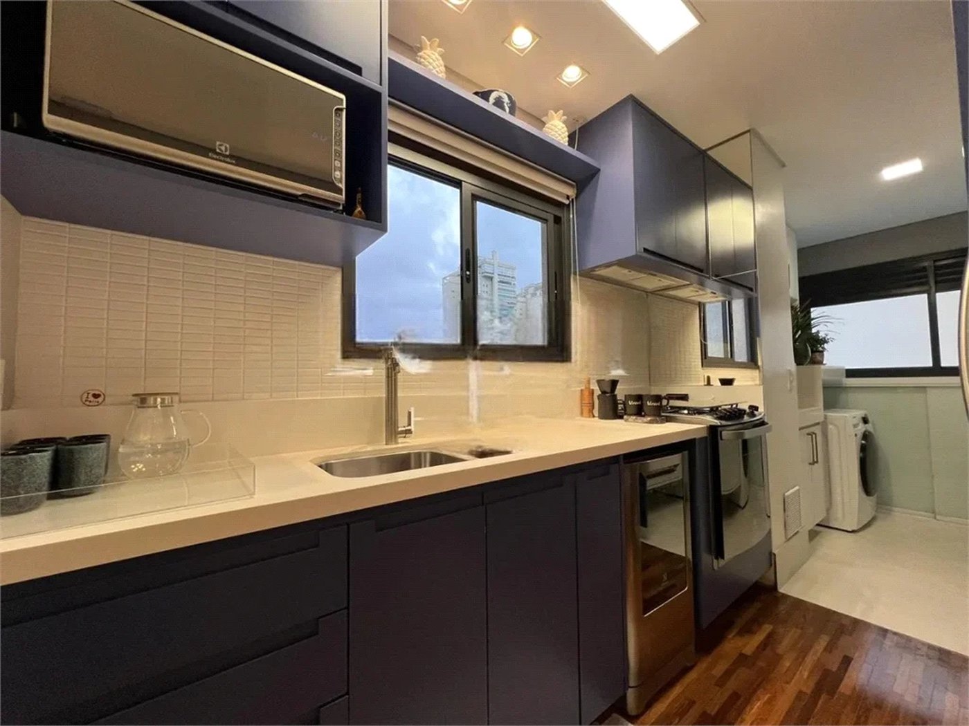 Apartamento à venda com 2 suítes em Vila Romana, São Paulo, SP