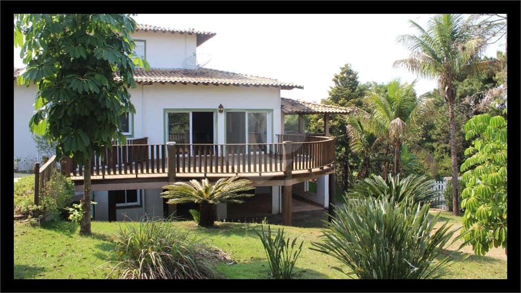 Casa para alugar com 4 suítes no condomínio Vinhas da Vista Alegre - Lado Café, Vinhedo - SP