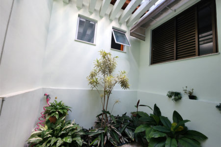Casa à venda com 4 quartos, sendo 3 suítes,  em Vila Rosália, Guarulhos, SP