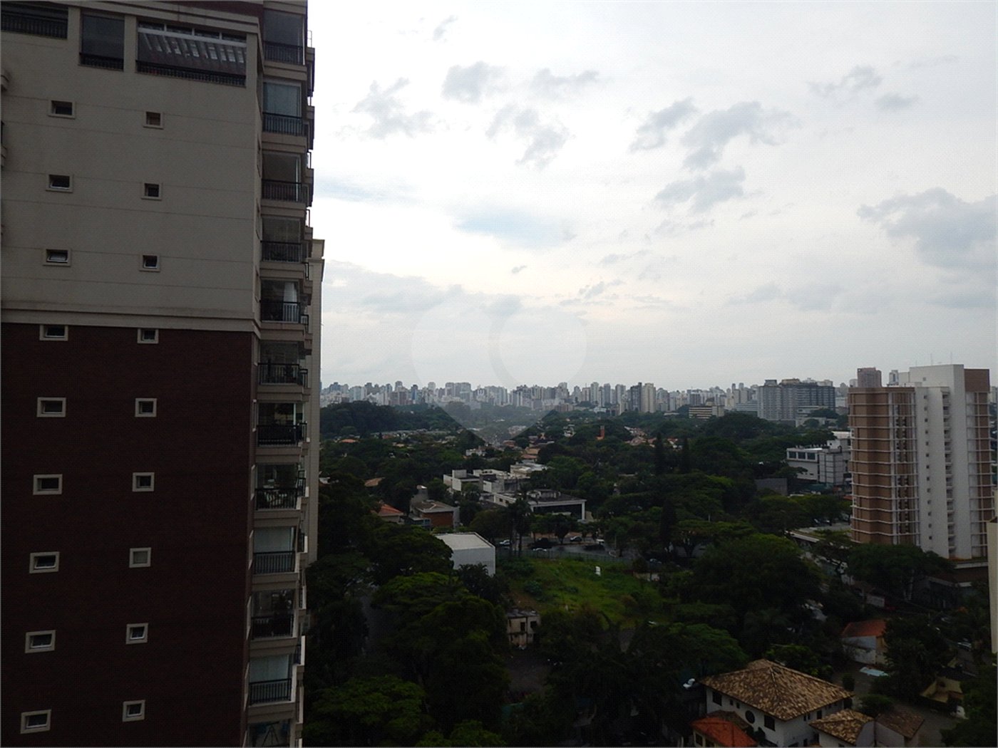 Apartamento à venda com 4 suítes em Moema, São Paulo, SP