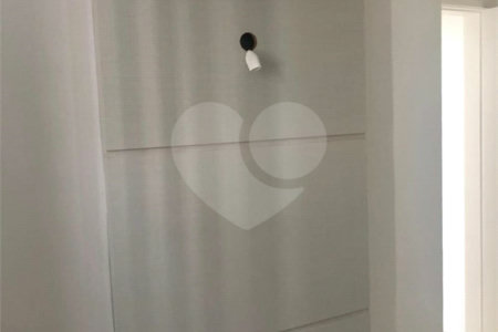 Apartamento no Condomínio Reserva Sul.