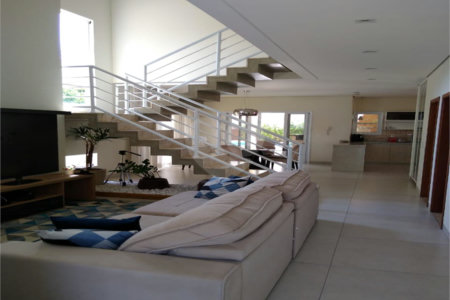 Casa à venda com 3 quartos, sendo 1 suíte, no condomínio Jd Portal de Itaici, Indaiatuba - SP