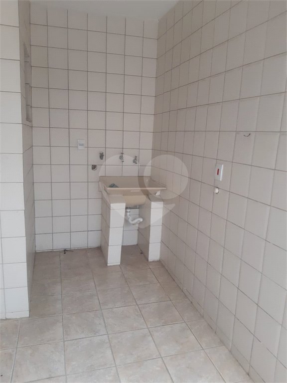 Casa à venda com 2 quartos em Vila Galvão, Guarulhos, SP