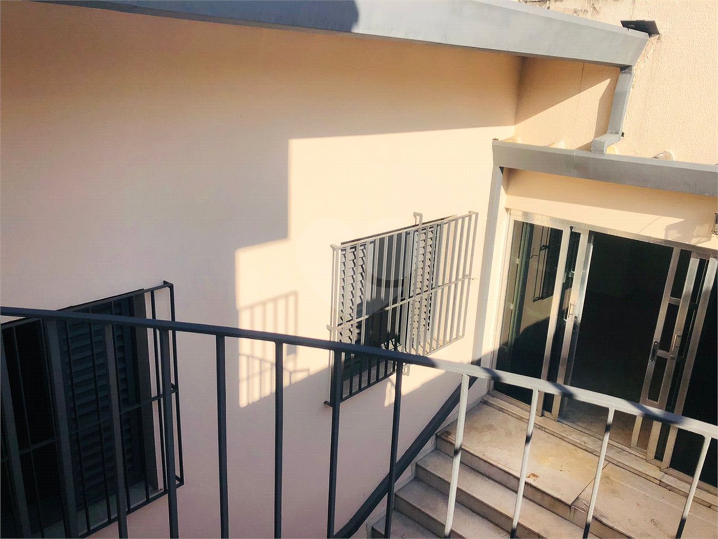 Casa à venda com 3 quartos, sendo 1 suíte,  no Centro, Mogi das Cruzes, SP