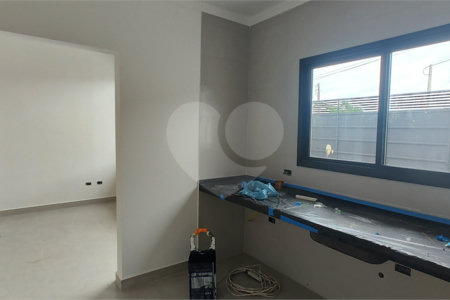 Casa Térrea à venda com 3 quartos, sendo 1 suíte,  em Nova Cerejeira, Atibaia, SP