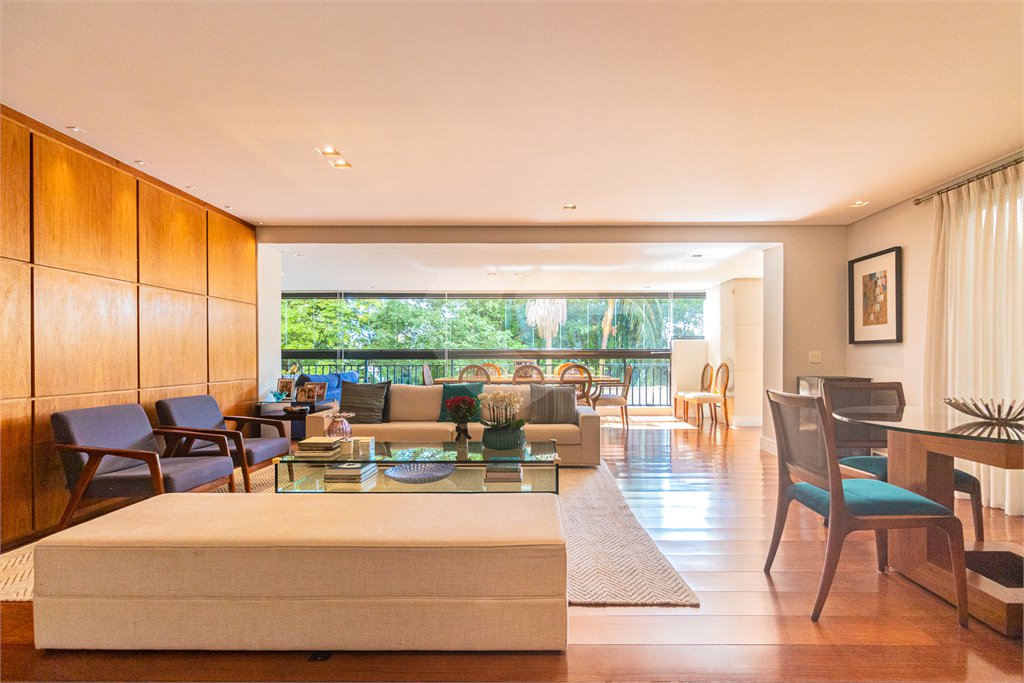 Apartamento à venda com 3 suítes em Alto da Boa Vista, São Paulo, SP