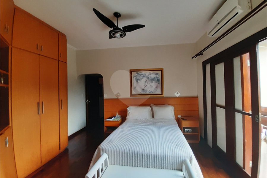 Casa à venda com 4 quartos, sendo 2 suítes,  em Jardim Floresta, São Paulo, SP
