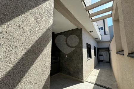 Casa à venda com 3 quartos, sendo 1 suíte, no condomínio Vila Ytu, Indaiatuba - SP