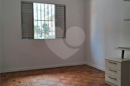 Sobrado para alugar com 3 quartos, sendo 1 suíte,  em Vila Progredior, São Paulo, SP