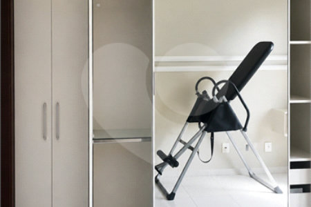 Casa à venda com 3 quartos, sendo 1 suíte,  no condomínio Maison Vert, Várzea Grande - MT