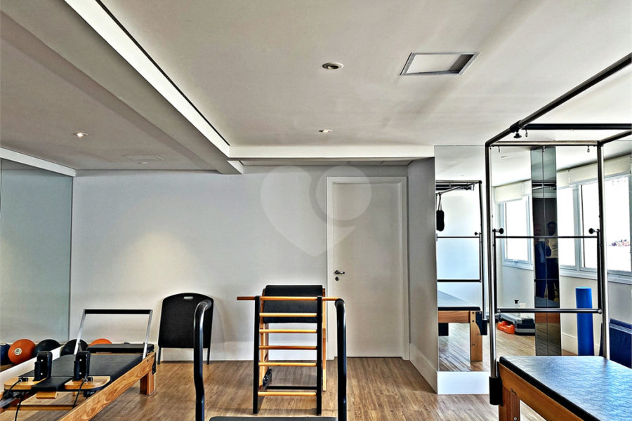 Apartamento à venda com 3 suítes em Santana, São Paulo, SP
