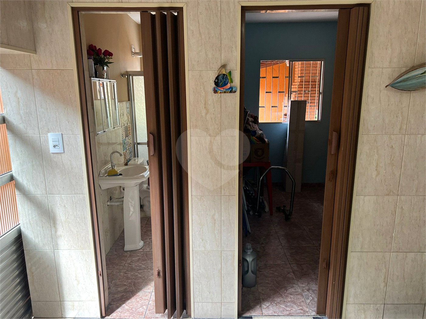 Casa à venda com 3 quartos, sendo 1 suíte, em Jardim Dourado, Guarulhos, SP