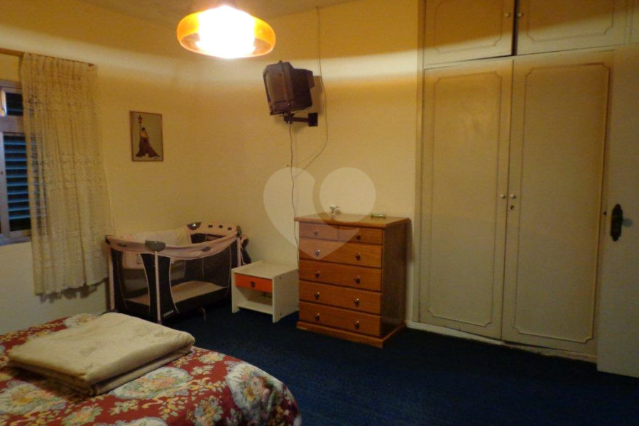 Casa à venda com 4 quartos, sendo 2 suítes,  em Butantã, São Paulo, SP